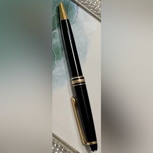 Montblanc 164 Gold Coated Classique Ballpoint Pen
